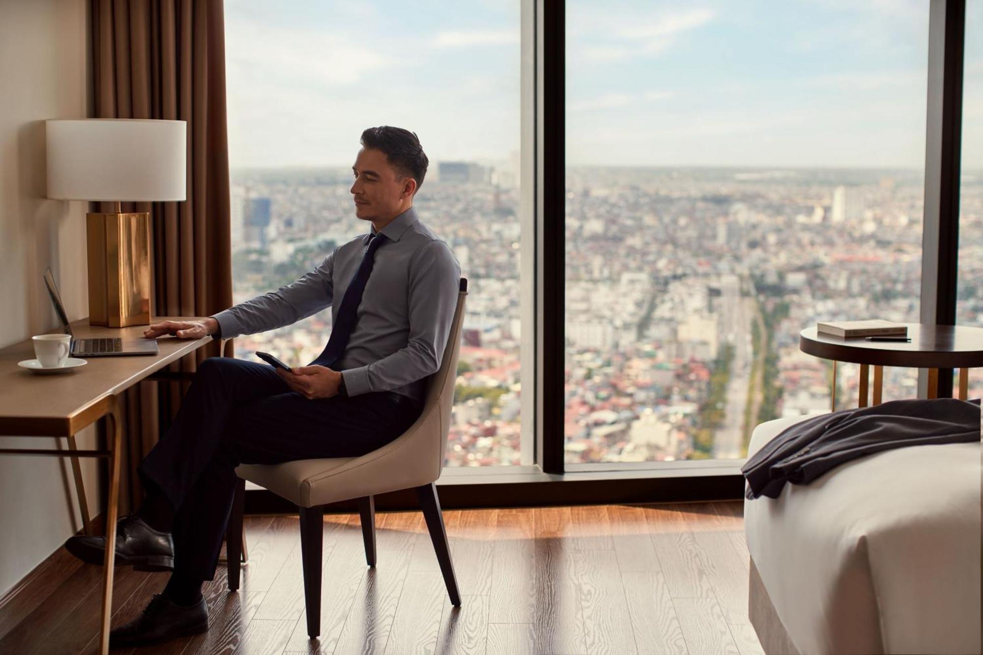 Sheraton Hai Phong Bagian luar foto